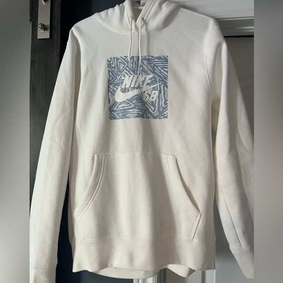 Old clothes for sale - Picture 4 of 15